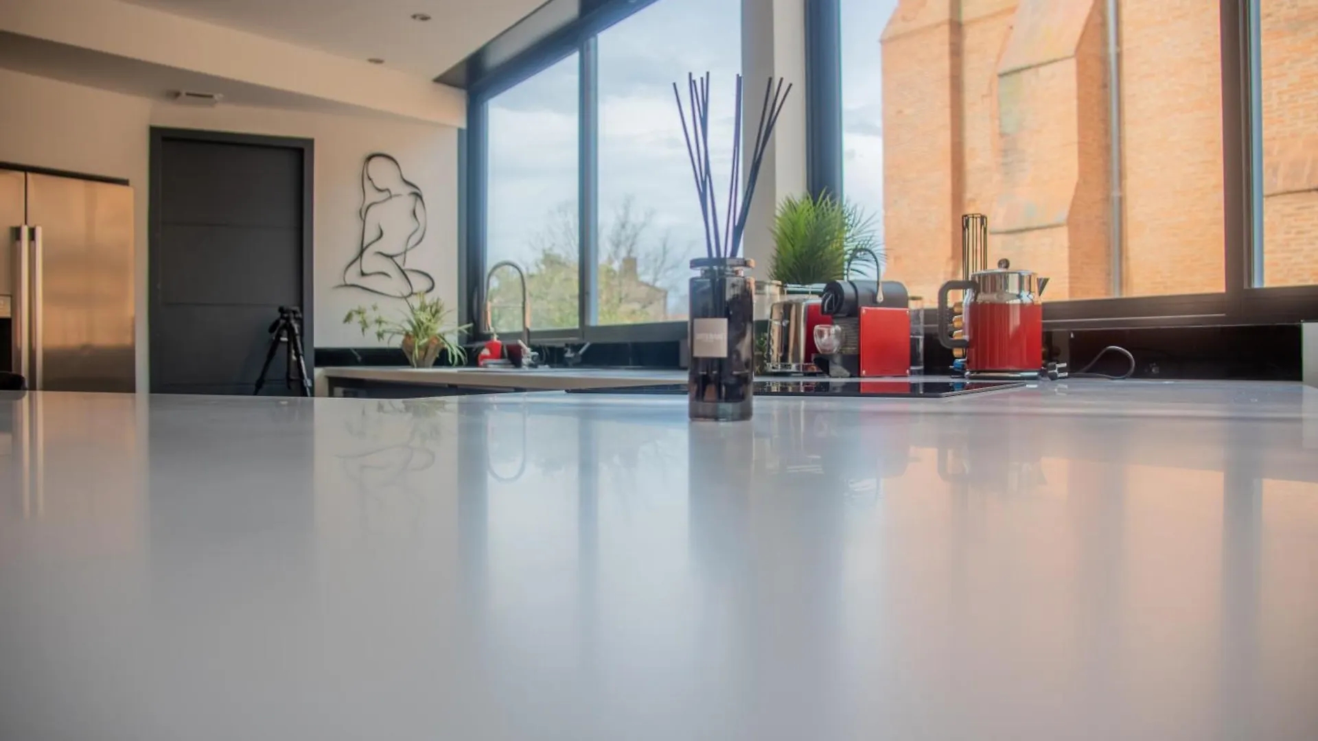 Loft 150 M2 Jacuzzi, Sauna Et Massage Blagnac 0*,  Frankrig